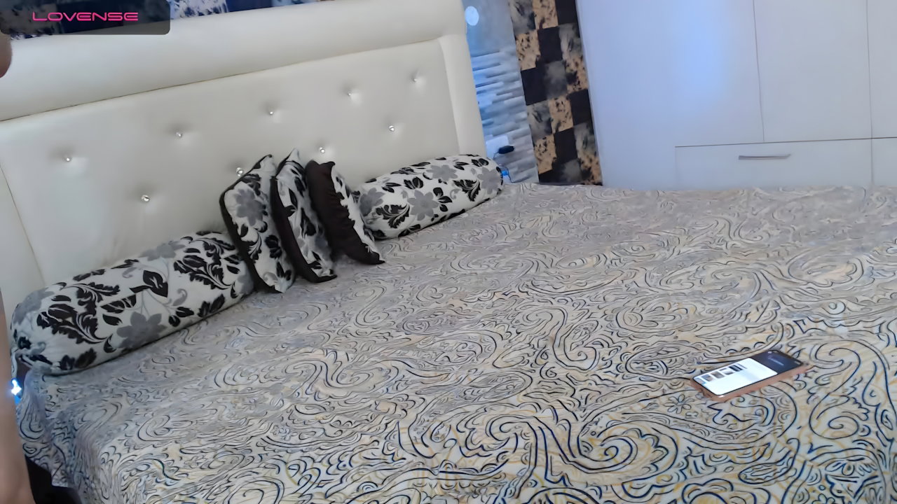 Kusum 15 hot ass oiling My Desi