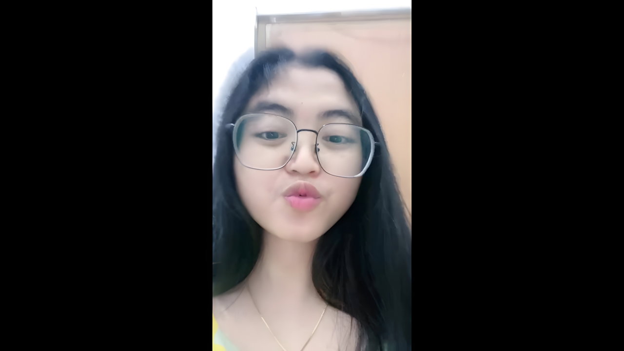 Unknown viral hot asian stripchat girl 1