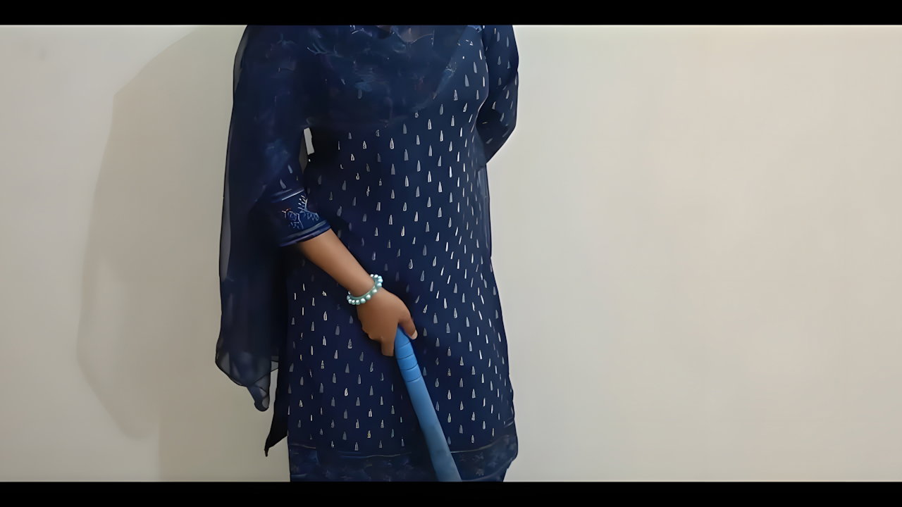 18 Yers Old Indian Desi Village Step-stepsister Was First Time Sex with Step-stepbrother Clear Hindi Audio