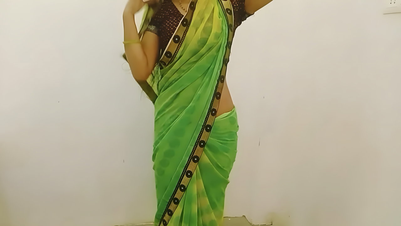 Your Priya Bhabhi Changing Clothes Front Her Devar
