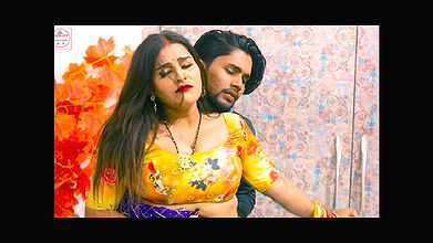 Busty Chanda Pandey navel kissed, grabbed & pressed, big boobs cleavage show