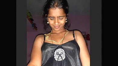 Tamil Wife Maya Bathing Updates