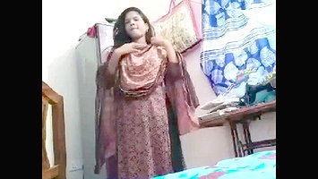 Sexy Figure Girl Showing