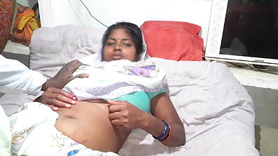 desi sexy and cute bhabhi hardsex first time her crempie tight pussy