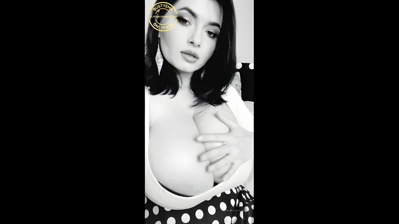 Burnette Amateur Fucks Stranger in Wild Indian Sex MMS