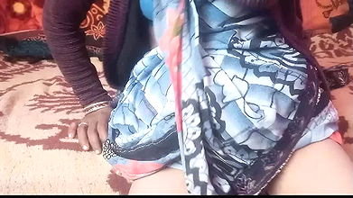 Devendra sexy bhabhi ko leg utha kar choda