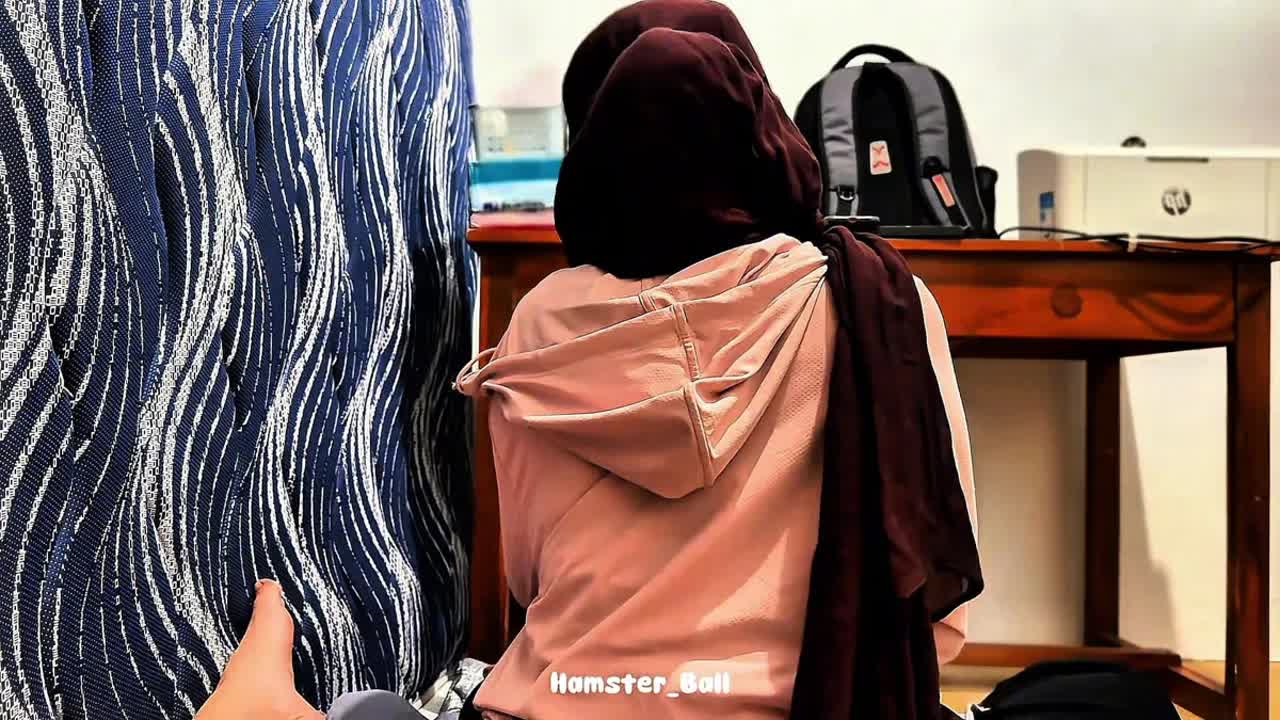 Blowjob by a Malaysian Muslim MILF Housemaid During the Rain