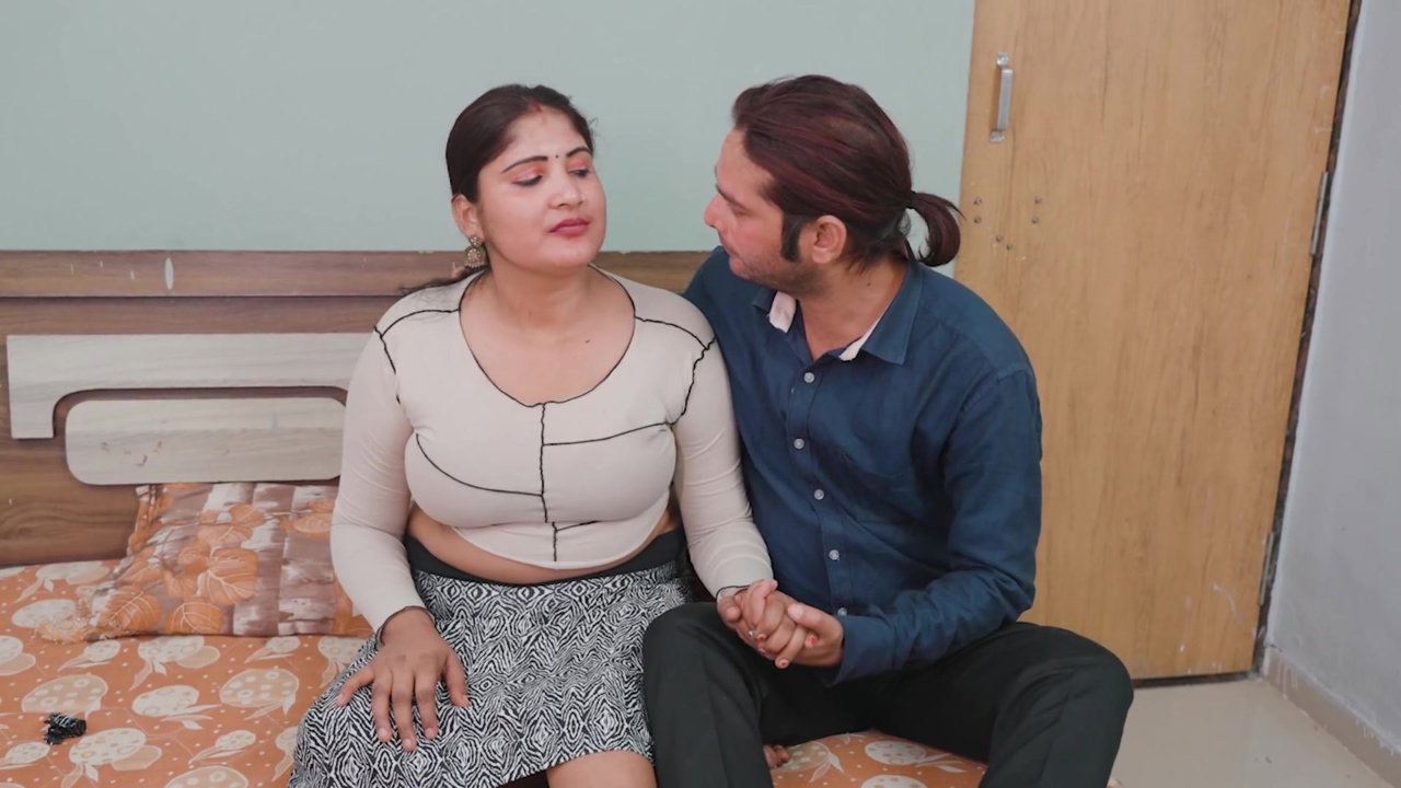 Boss Called Bhabhi to His Room on the Pretext of Giving Her Promotion, Hardcore Sex