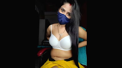 Bulbul_babe 1 boobs pressing