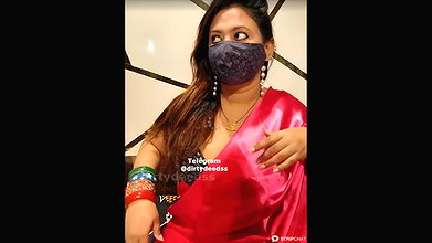 Indian_Lisa 35 ticket show hardcore fucking