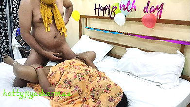 Khud Ko Rok Na Saki Maa