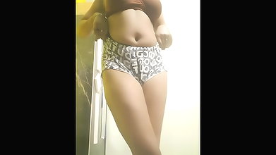 Indian Babe Slow Gown Lift Tease – No Face – 4K High Quality