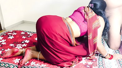 Indian Desi Newly Married Wife Fucking Hard in Saree on Honeymoon MMS