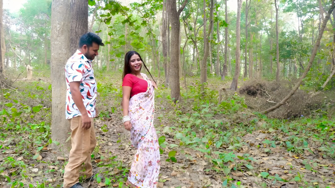 Hot young radha chauhan multiple smooching navel kiss song 2