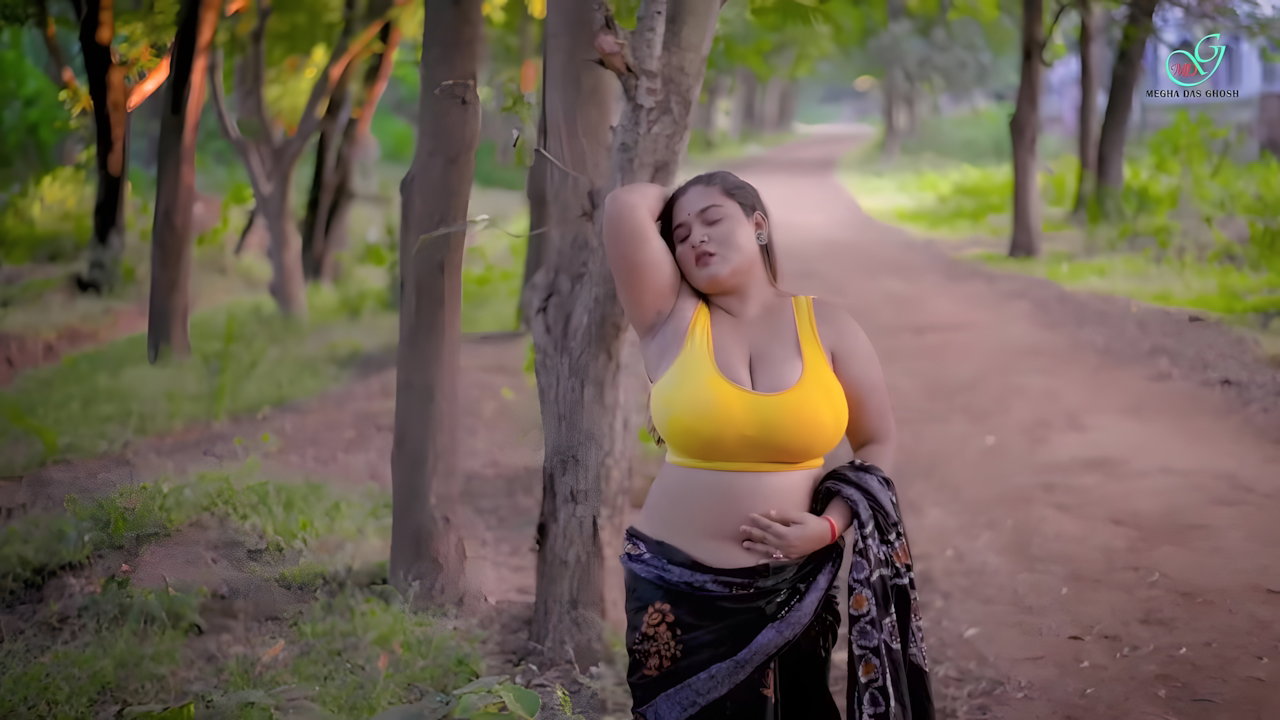 Booby megha das ghosh huge cleavage hot navel show sensual photoshoot 2