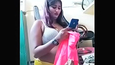 Swathi naidu dress and getting ready for shoot part-1