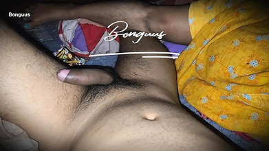 Bhabhi Ne Raat Ko Lund Pakad Liya – My Desi