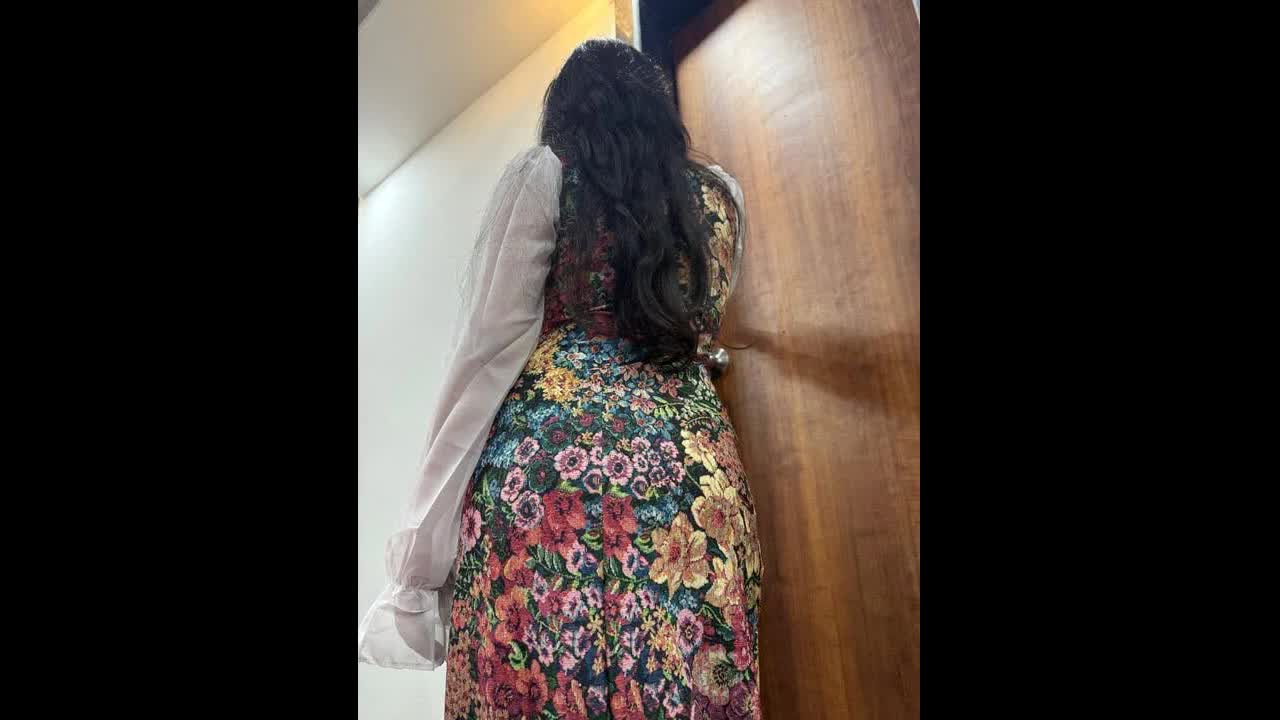 Bhabhi Ne Sone Ke Baad Blowjob Shuru Kiya – Indian Sex MMS