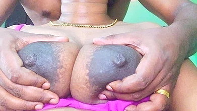 Gorgeous Bhabhi Gets Naughty in Indian Sex MMS