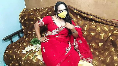 In india film director take advantage of female to give a chance in film