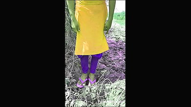 India Deshi Village Girl Outdoor Pussy Fingering My Desi