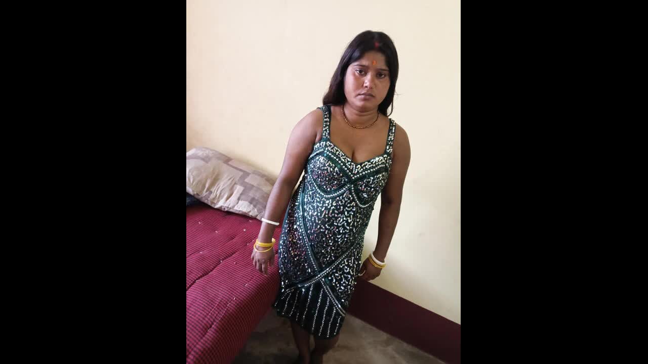 Model Girl Bhabhi Hot Desi Indian Sex MMS