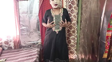 Someone Who Can Cool the Fire in My Chut My Desi