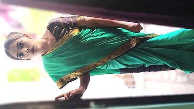 The Indian maid Fucked in Saree,Full Hindi Sex Video