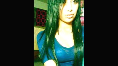 স্বামীর বন্ধু আমাকে একা পেয়ে চুদলো